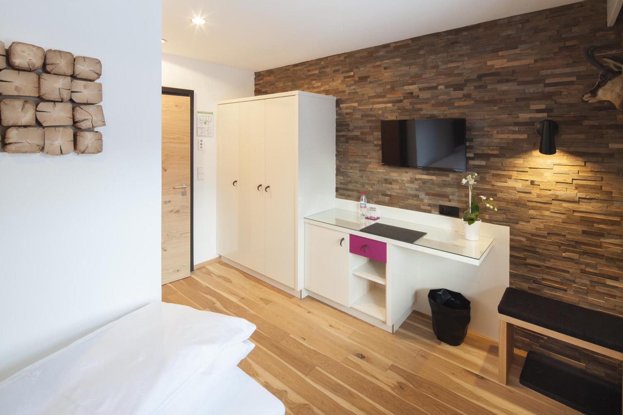 Boutique Hotel Gams Oberstdorf Rum bild