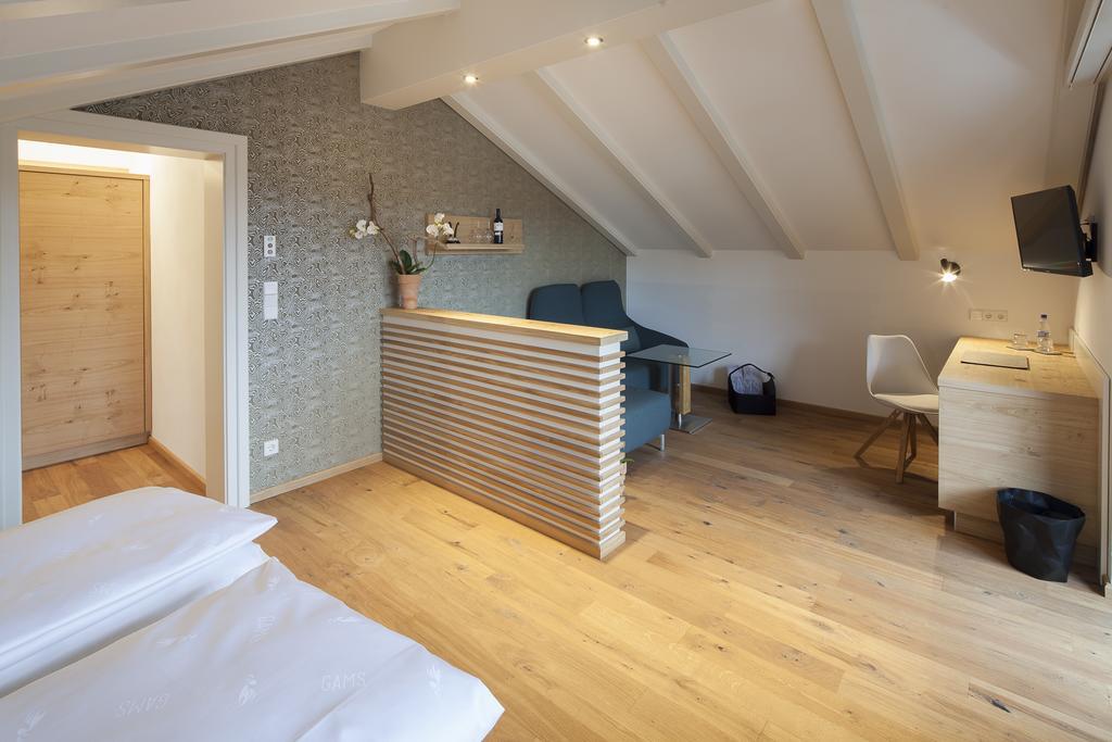 Boutique Hotel Gams Oberstdorf Rum bild
