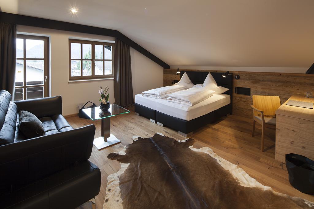 Boutique Hotel Gams Oberstdorf Rum bild
